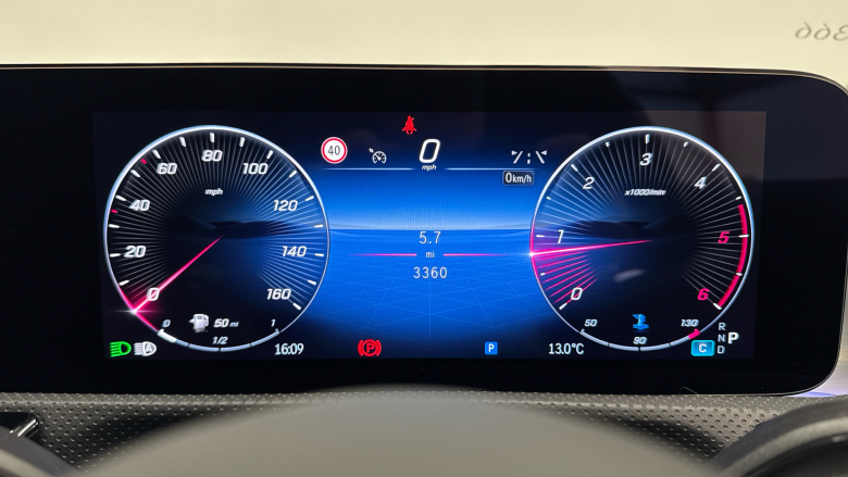 Mercedes-Benz CLA 220d AMG Line Executive 4dr Tip Auto Diesel Saloon